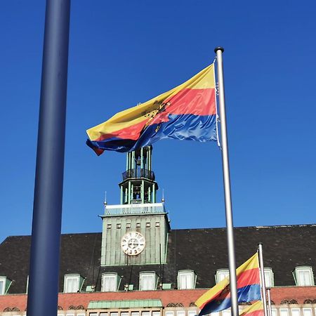 Up Wuljke19 Neu Renovierte Unterkunft Inkl.Pkw Stellplatz Emden Kültér fotó
