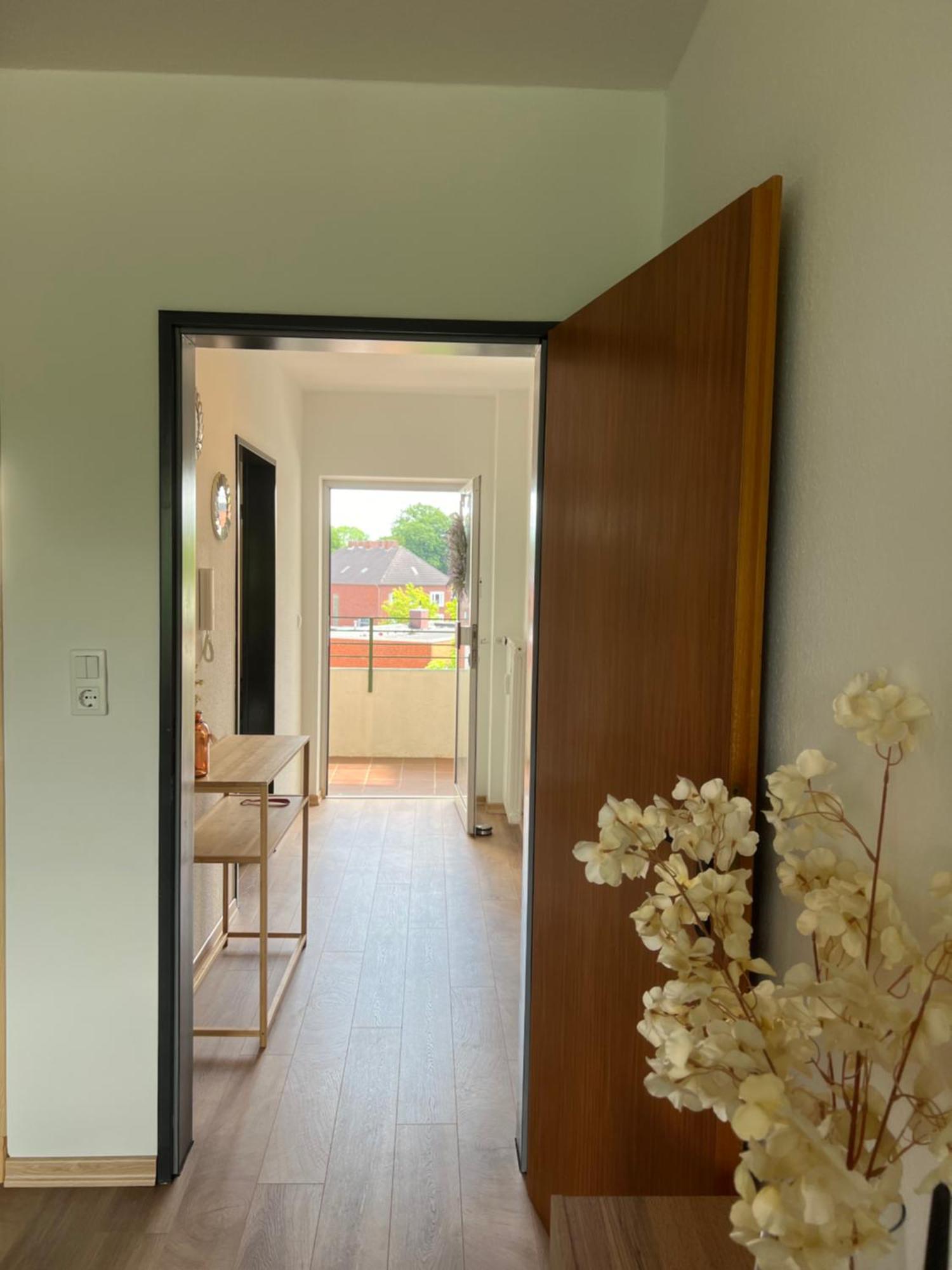 Up Wuljke19 Neu Renovierte Unterkunft Inkl.Pkw Stellplatz Emden Kültér fotó